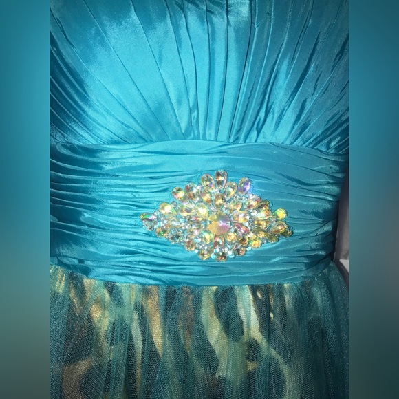 Nite Moves Prom/Pageant/Homecoming Red&Turquoise Leopard Size 2,4,6,8&12 dresses - Picture 4 of 11